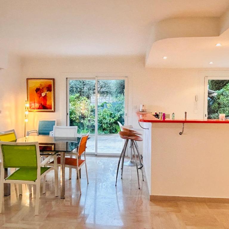 Golden Mornings, Sea, Garden, Breakfast & Free Parking - Appartement 2 Chambres - 32