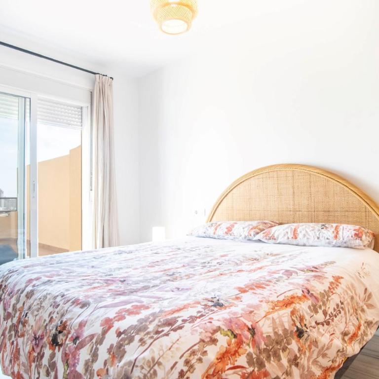 Bioparc ático muy amplio y soleado, cerca de la playa y centro, con parking y AC - Apartamento de 3 dormitorios - 12