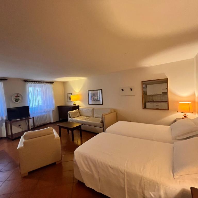 Pellico Apartments by Hotel America - One-Bedroom Apartment - 2
