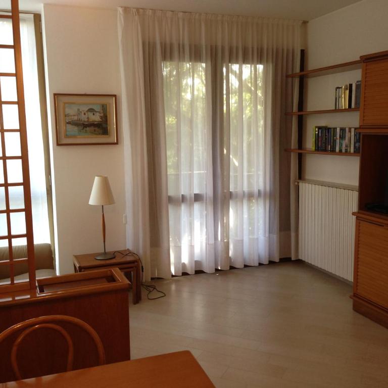 apartment Zagara - Gardone Riviera center - Appartamento con 1 Camera da Letto, Balcone e Vista Lago Parziale - 26