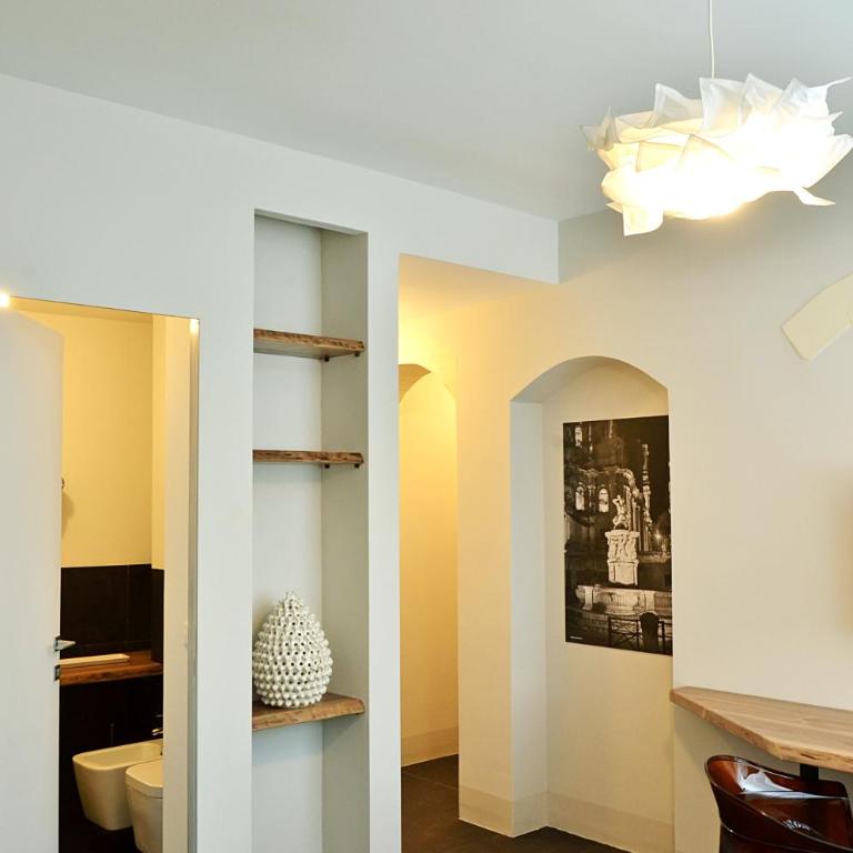 B&B Vicere Speciale - Camera Matrimoniale con Balcone - 17