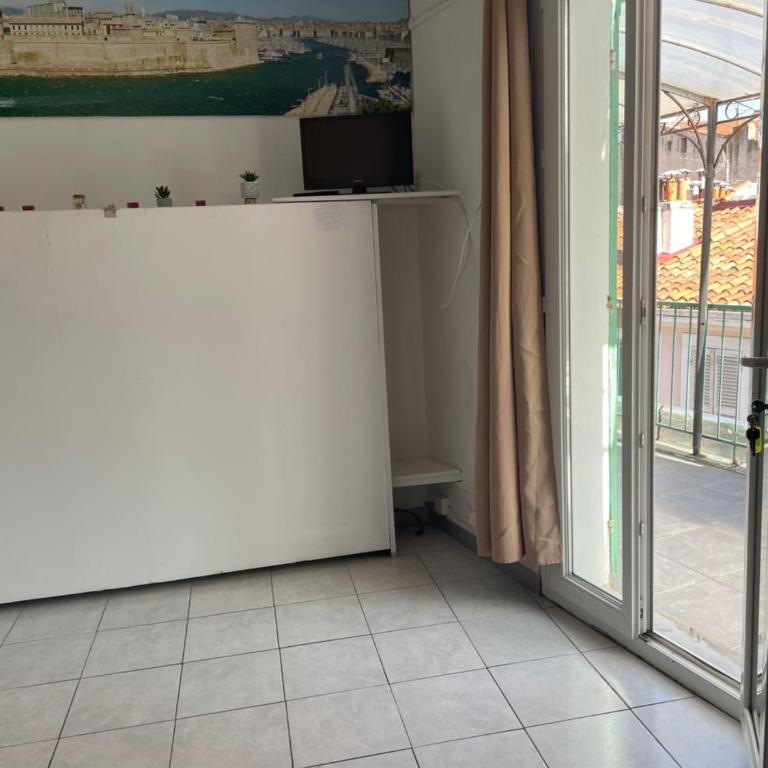 Stud terras Ville Corniche 2 pers stat gratuit rue Modif suivt possib et accord exclusif - Studio avec Terrasse - 11