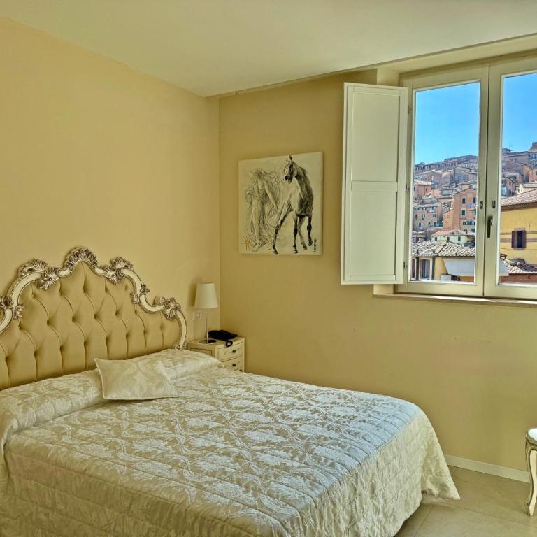 Villa del Sole Siena - Camera Matrimoniale Superior con Vista Città - 1