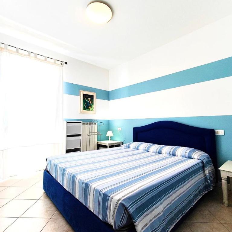 HOLA Borgo dei Fiori - Appartamento con 2 Camere da Letto - 8