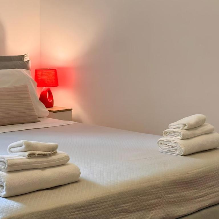 Elegant Roman Escape Walk to the Colosseum - Appartamento con 2 Camere da Letto - 37