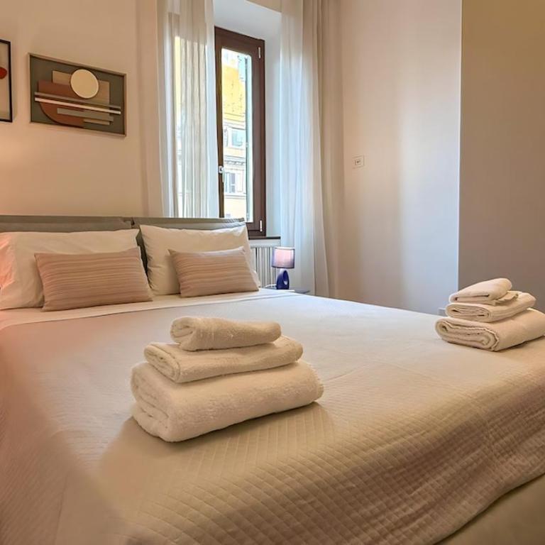 Elegant Roman Escape Walk to the Colosseum - Appartamento con 2 Camere da Letto - 46