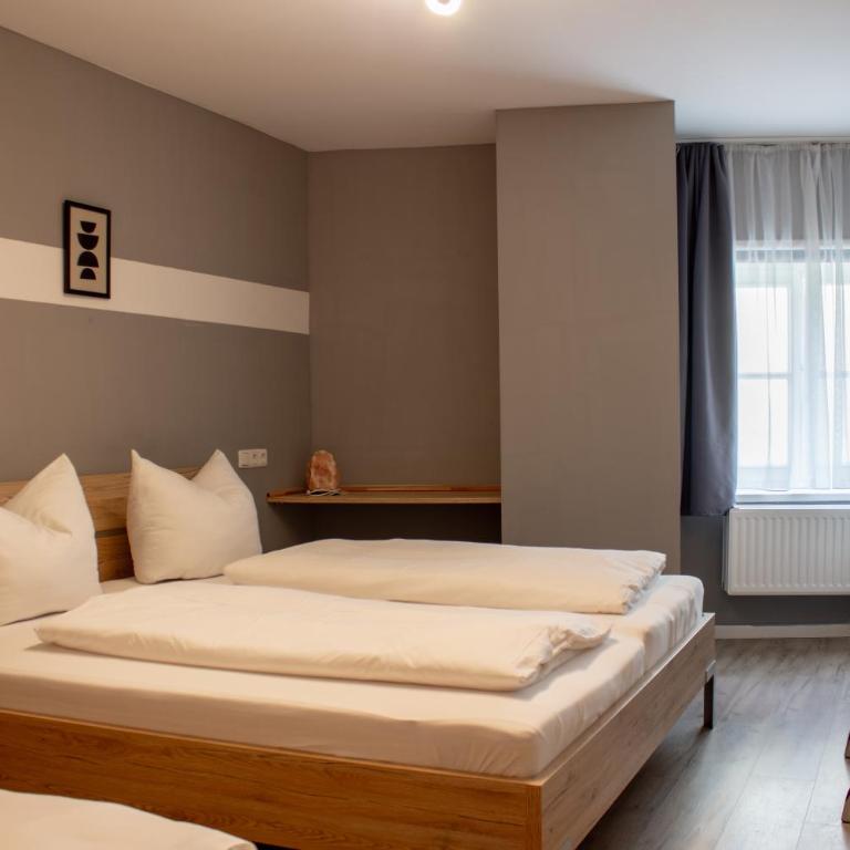 City House Alpeneck - Dreibettzimmer - 5