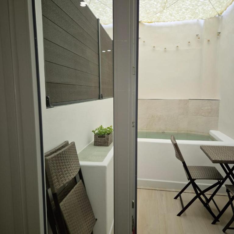 La Cala Home - La Cala de Mijas - A few steps from the beach - Estudio con vistas a la piscina - 9