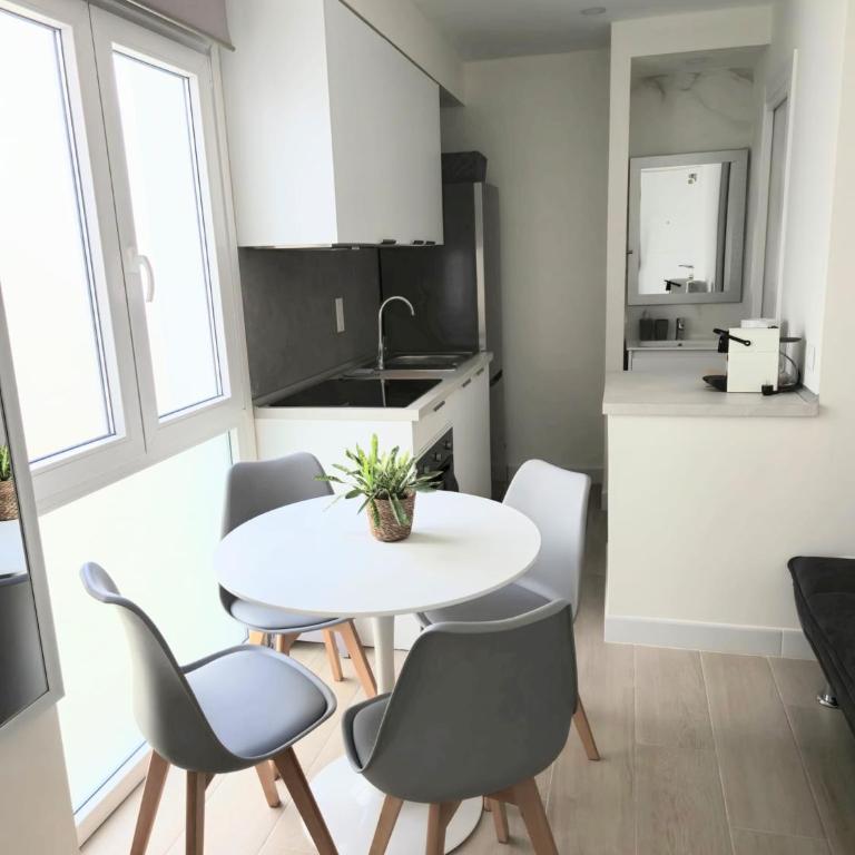 La Cala Home - La Cala de Mijas - A few steps from the beach - Estudio con sofá cama - 2