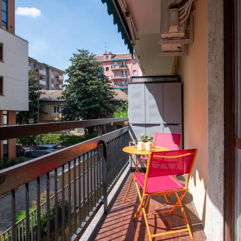 Metro M3 - 10 min Duomo - Cozy Apt W Balcony and AC - Appartamento con 2 Camere da Letto - 19