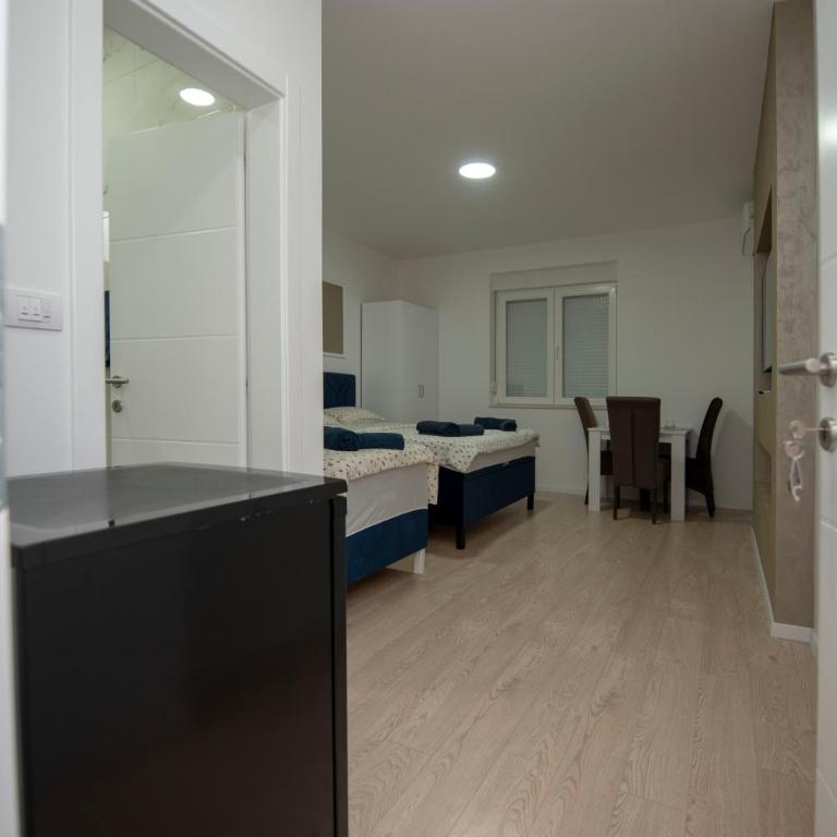 Apartmani Lara - Apartman - 1