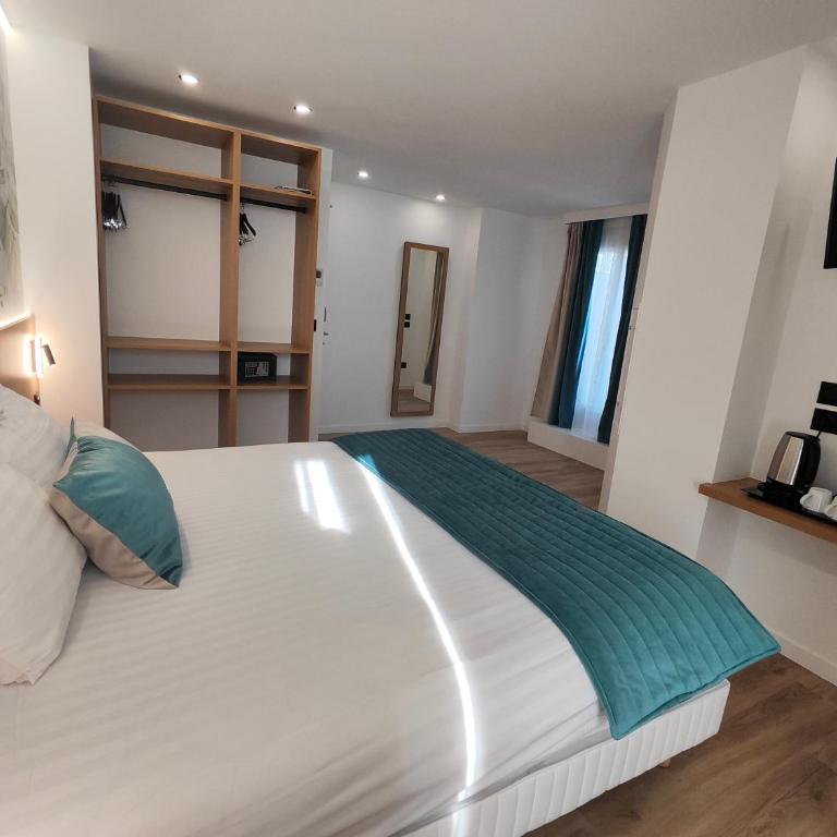 55 Hôtel Montparnasse - Chambre Double Deluxe avec Balcon - 1