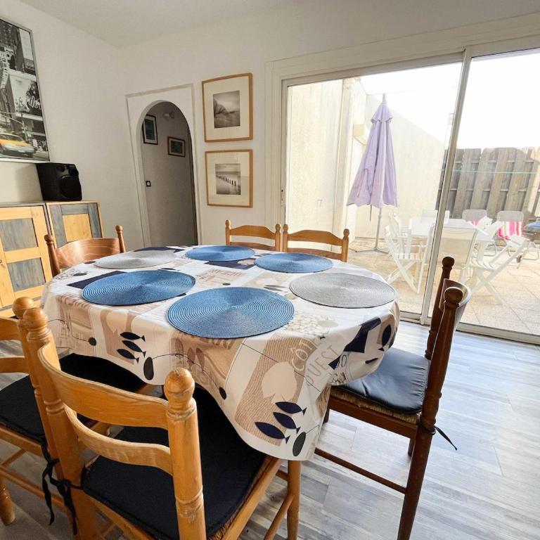 Maison Bord de Mer 6 à 7 pers au Grau du Roi - Villa 2 Chambres - 12