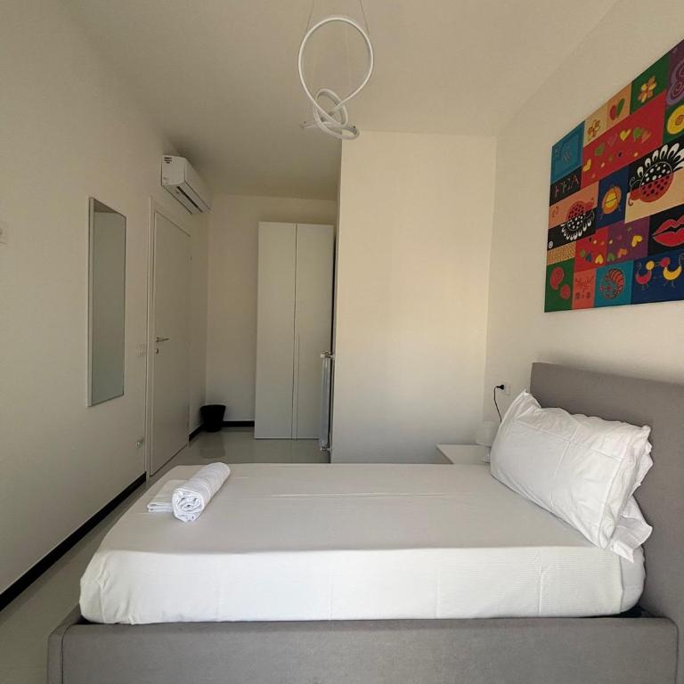 612 Flats - Two-Bedroom Apartment - 24