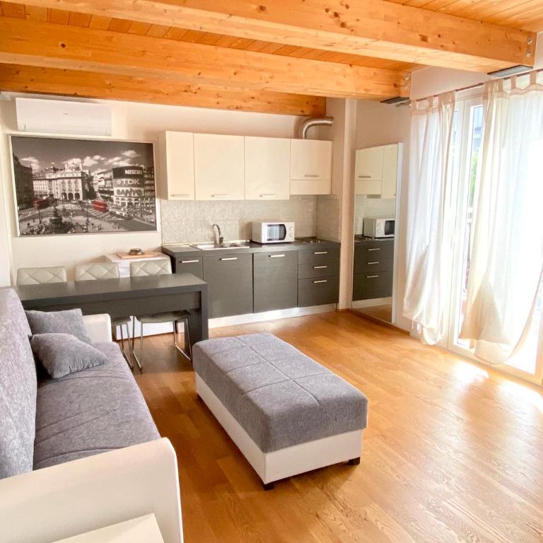 JH4 - Carraro Immobiliare - Family Apartments - Appartamento con 1 Camera da Letto - 1