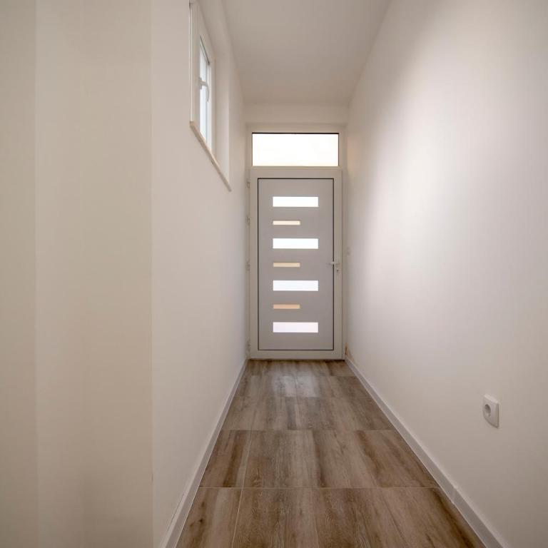Apartmani Lara - Apartman sa 1 Spavaćom Sobom - 1