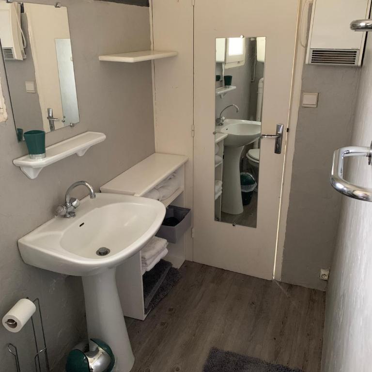 Les Meublés de la Corniche - Apartment mit 1 Schlafzimmer - 18