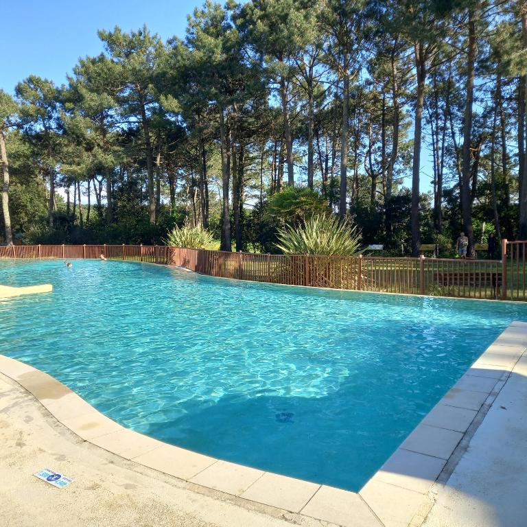 T2 32m2 terrasse 8m2 PISCINE LACANAU OCEAN LAC GOLF MULTISPORT - One-Bedroom Apartment - 27