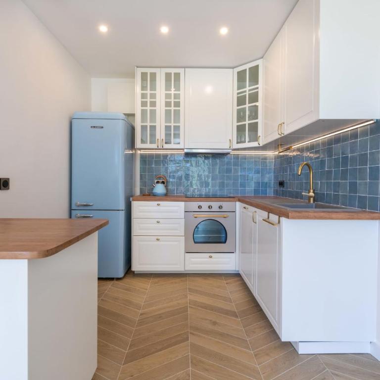 Garden-Level Apartment in Bourgeois Residence Near Croisette & Beaches - Appartement - 23