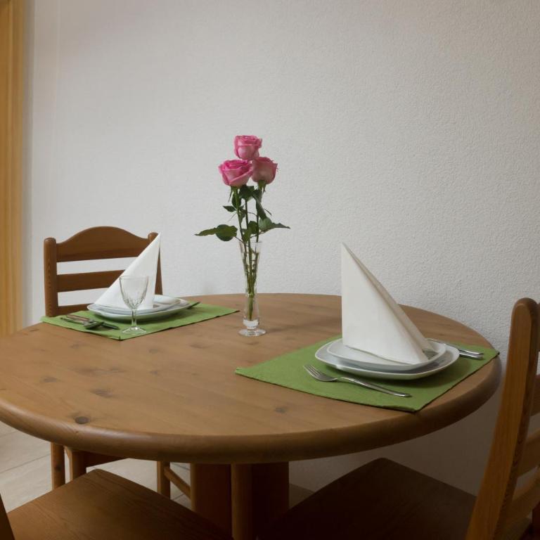 OldSwissHome - Apartment mit 2 Schlafzimmern - 6