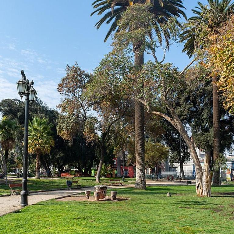 Steps from the subway and Free Parking - Apartamento de 2 dormitorios - 40