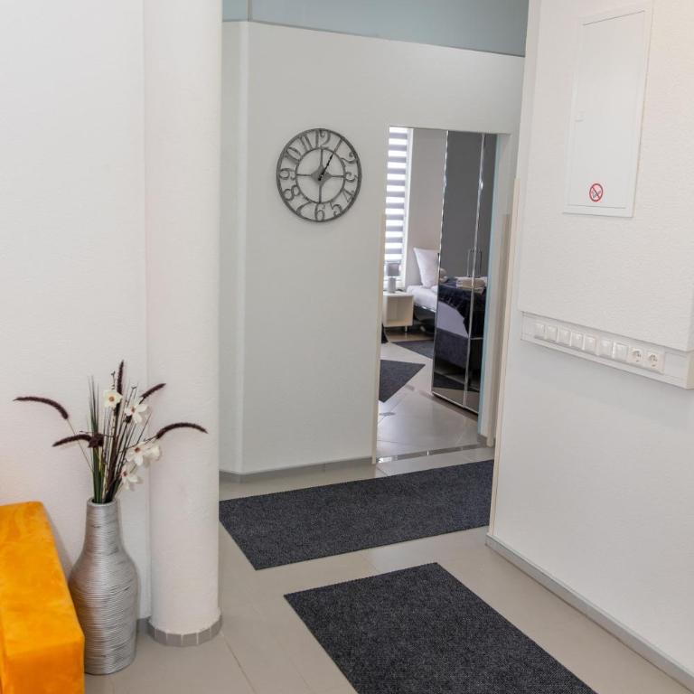 Oasis - Two-Bedroom Apartment - 3