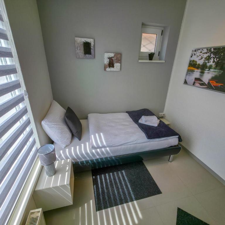Oasis - Two-Bedroom Apartment - 8