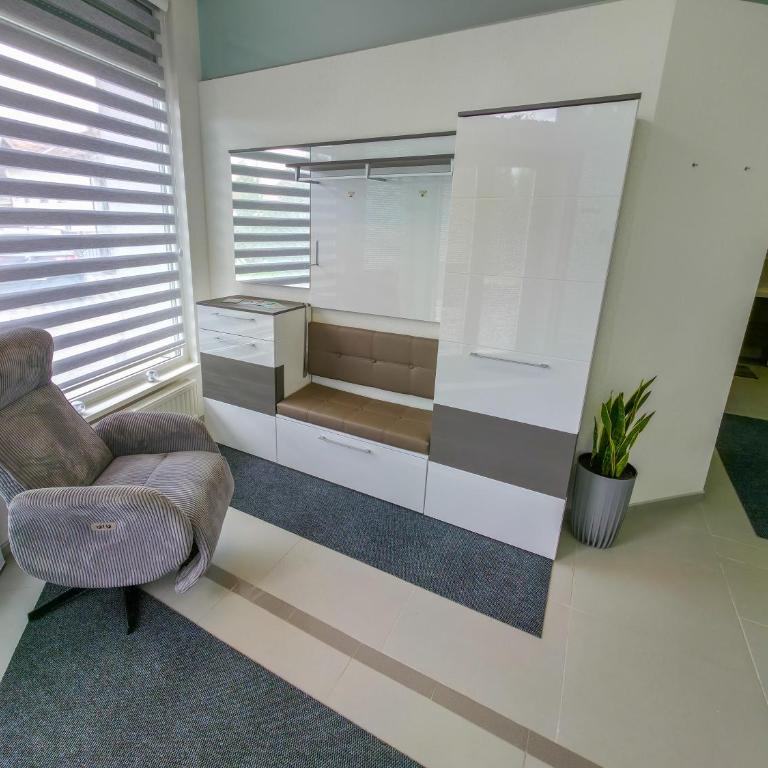 Oasis - Two-Bedroom Apartment - 27