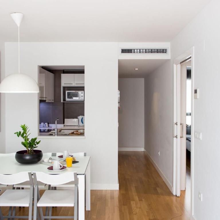 Mon Suites Catedral - One-Bedroom Apartment (2 Adults + 1 Child) - 8
