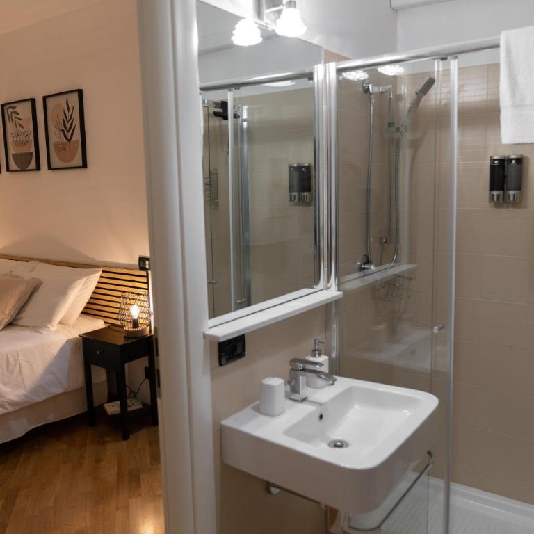 SANT'ELIGIO APARTMENTS & ROOMS - Double Room with Private Bathroom - 7