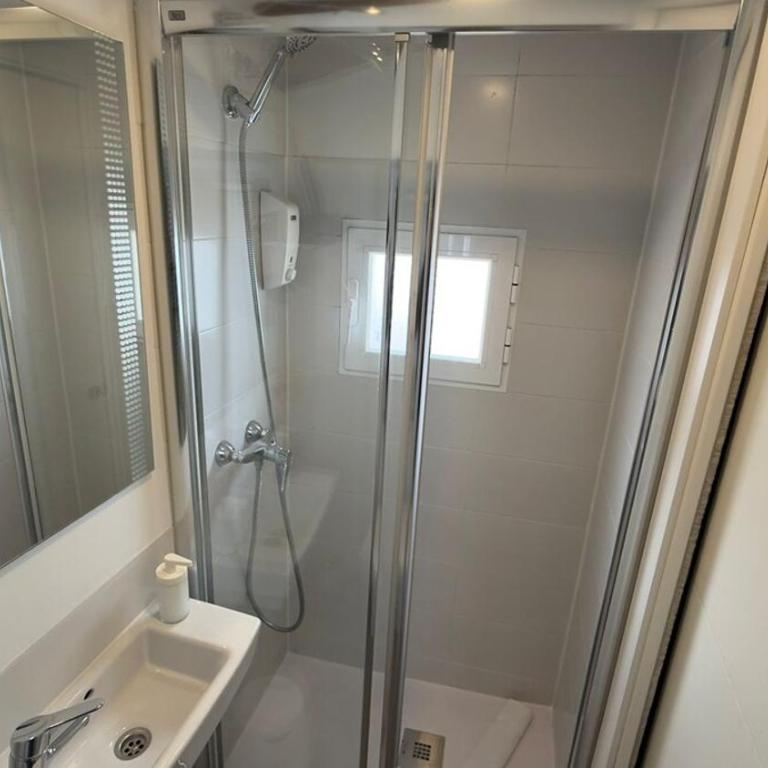 Outdoor studio for 2 people in Lavapiés - Amparo - 3 - One-Bedroom Apartment - 5