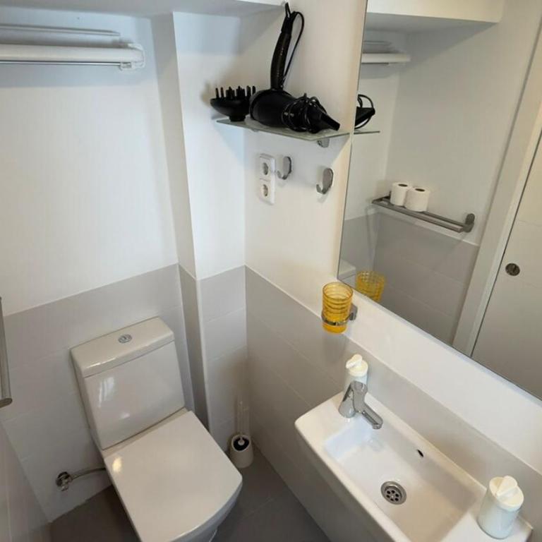 Outdoor studio for 2 people in Lavapiés - Amparo - 3 - One-Bedroom Apartment - 17