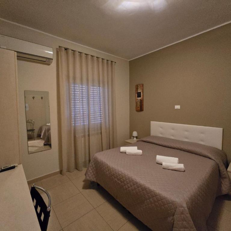 Il Fiore di San Giovanni B&B - Camera Matrimoniale con Bagno Privato - 5
