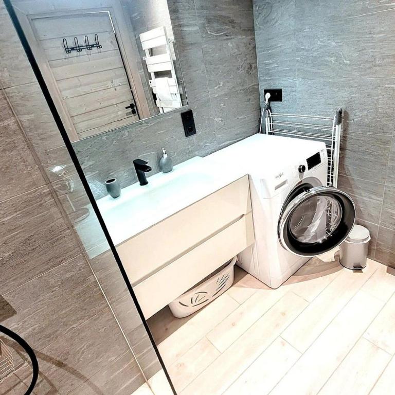 Appartement 4 pers, centre Les Gets, WiFi, parking - FR-1-598-64 - Appartement (4 Adultes) - 12