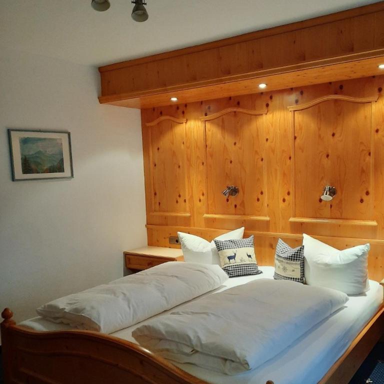 Gästehaus Annemarie - Doppelzimmer - Zimmer 5 - 6