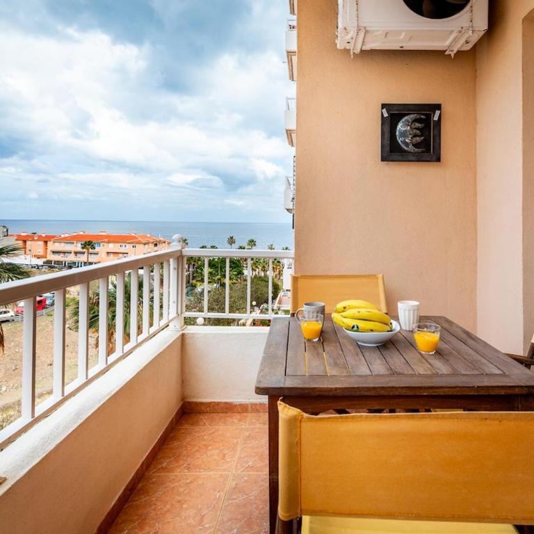 Cerca de la playa y cómodo by CABANA Rentals - Apartamento de 3 dormitorios - 1