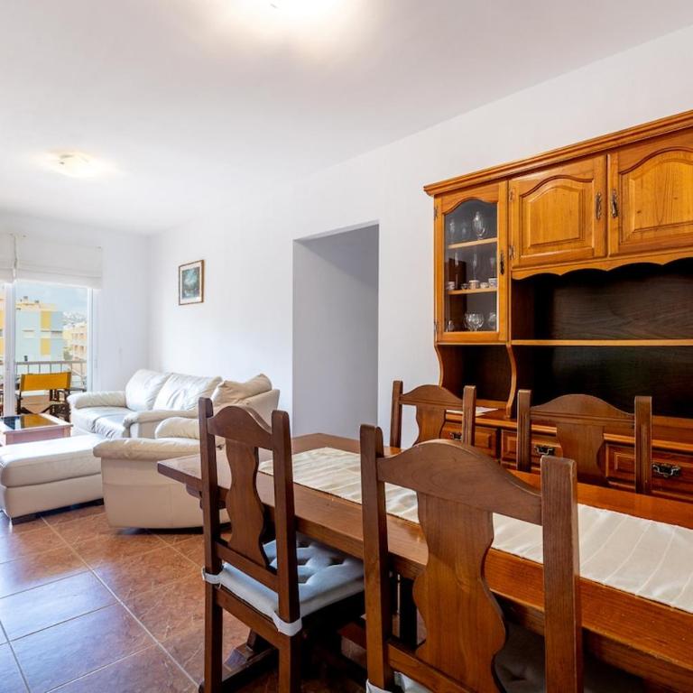 Cerca de la playa y cómodo by CABANA Rentals - Apartamento de 3 dormitorios - 3