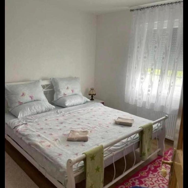 PRENOCiSTE SARA - Double Room - 45