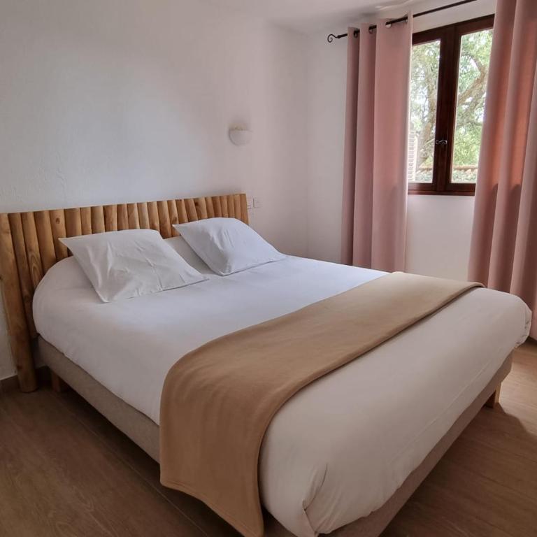 Bungalows Du Maquis - Bungalow 1 Chambre (2 Adultes + 2 Enfants) - 11