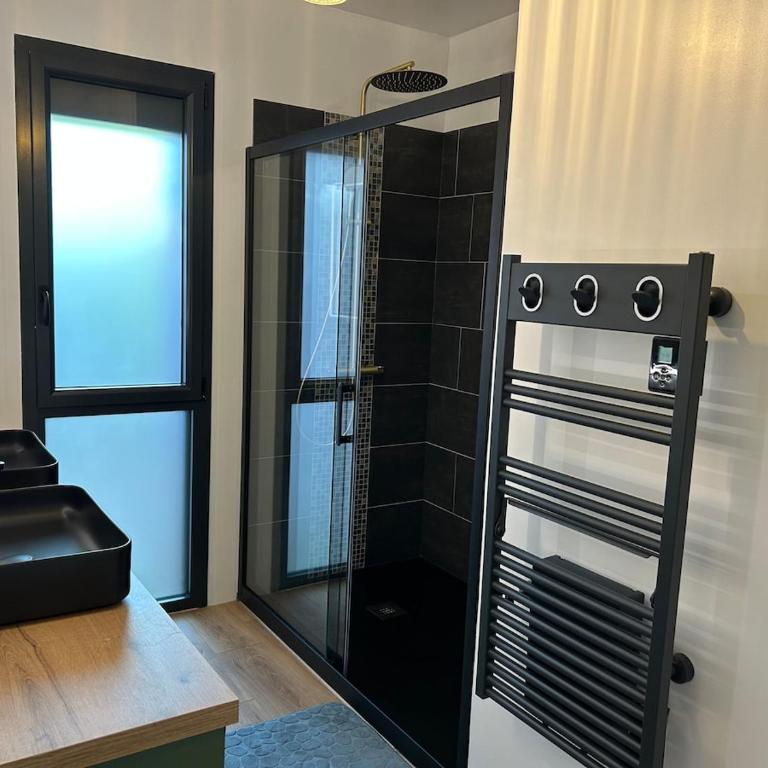 Maison charmante avec piscine - Villa 1 Chambre - 15