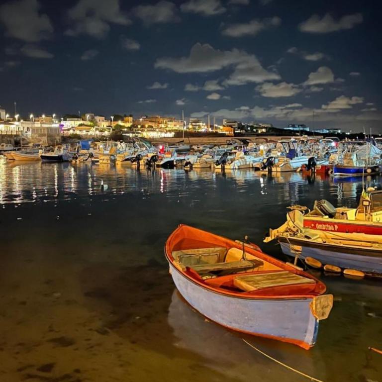 Faro Sul Mare Luxury Apartment - Zona Fiera - Two-Bedroom Apartment - 38