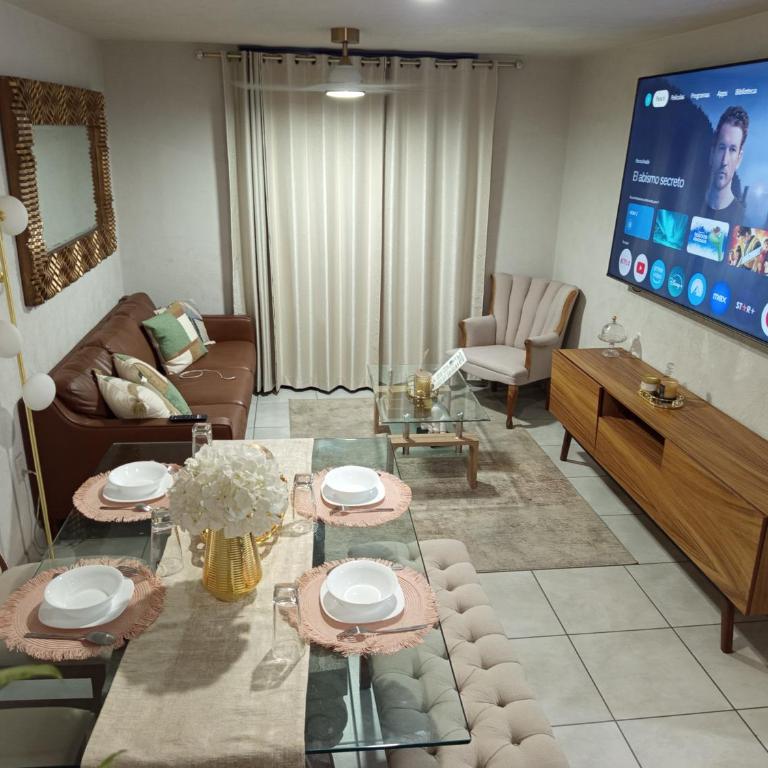 Hernandez Vazquez Department - Three-Bedroom Apartment - 1