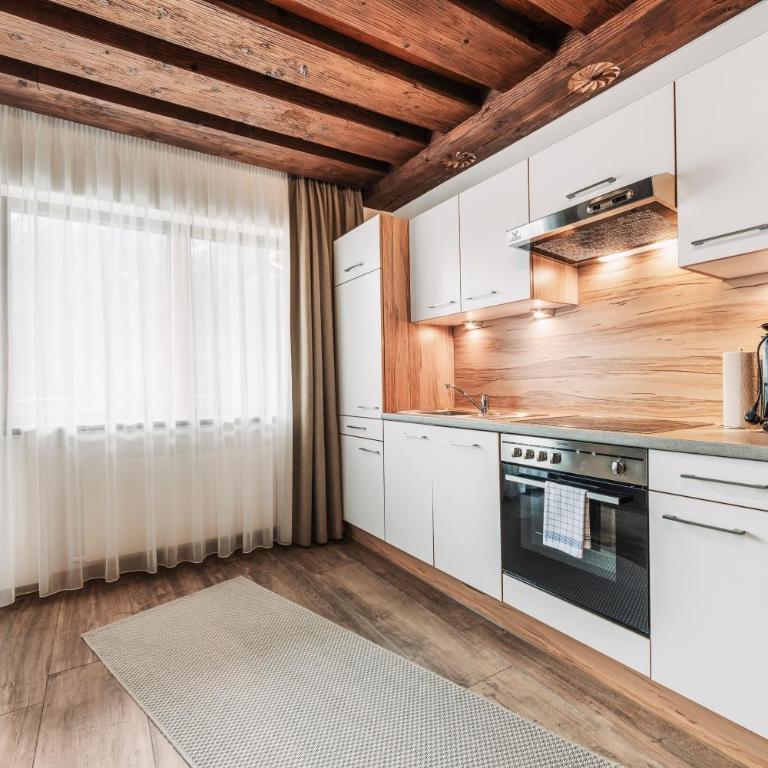 Herzblut Wohlfühl Appartements by Peak Stay - One-Bedroom Apartment with Balcony and Mountain View - 5