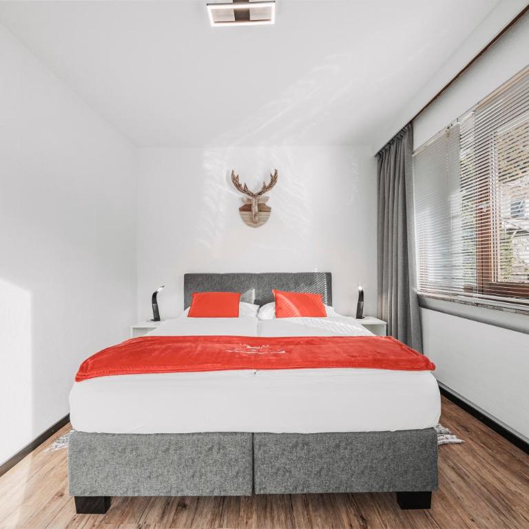 Herzblut Wohlfühl Appartements by Peak Stay - Two-Bedroom Apartment with Terrace - 8