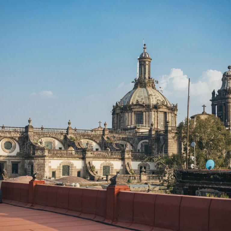 Historic Suite w balconies to Cathedral & Rooftop CASA SAUTO 5 - Apartamento de 1 dormitorio - 4