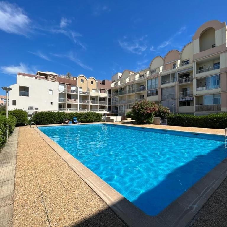 Apt de charme 4 pers, vue port, location idéale - Apartment mit 1 Schlafzimmer - 1
