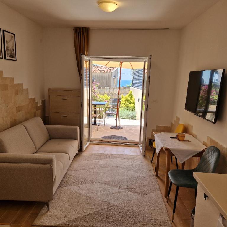 Villa Bougainvilla - One-Bedroom Villa - 4
