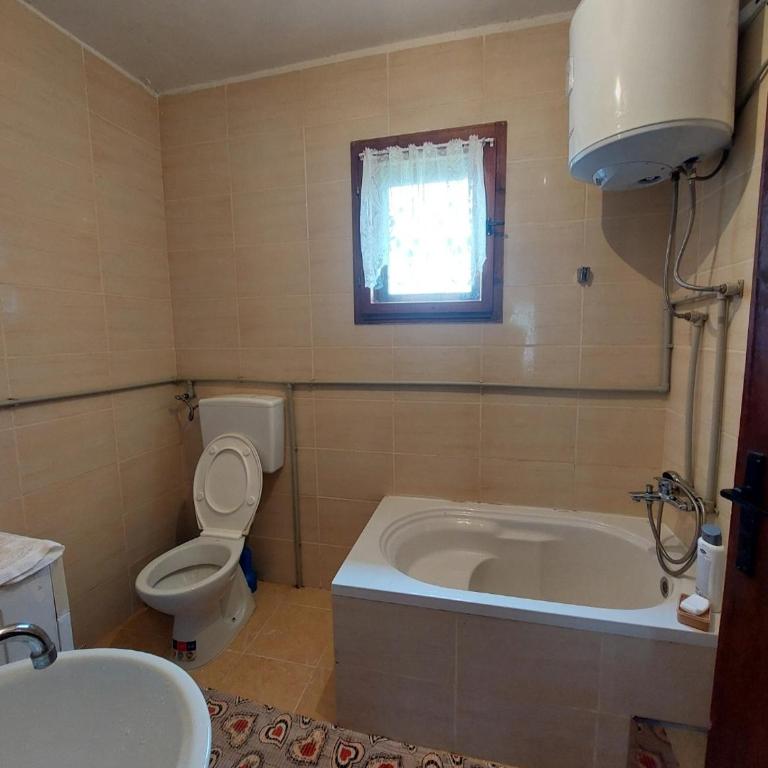 Vlajka - Two-Bedroom Apartment - 5
