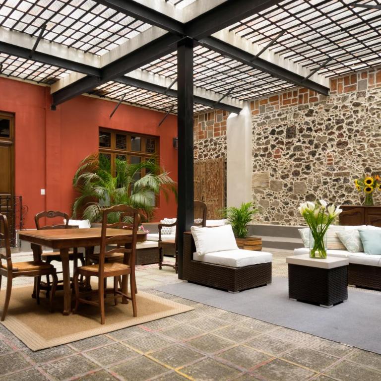 CASA SAUTO 2 suites in Downtown - Three-Bedroom Suite - 39