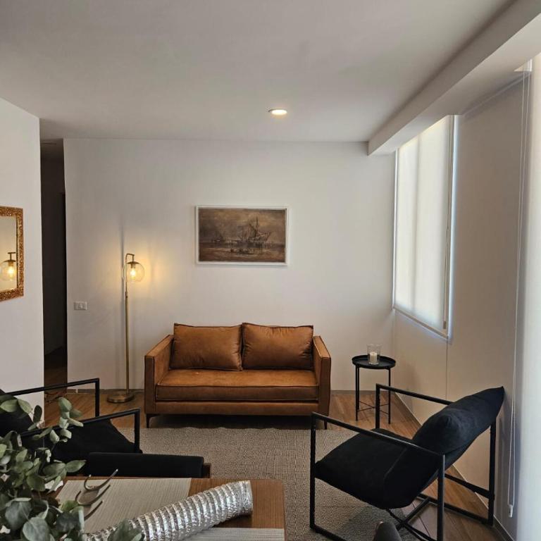 GDL apartment, excellent location - Apartamento de 2 dormitorios - 12